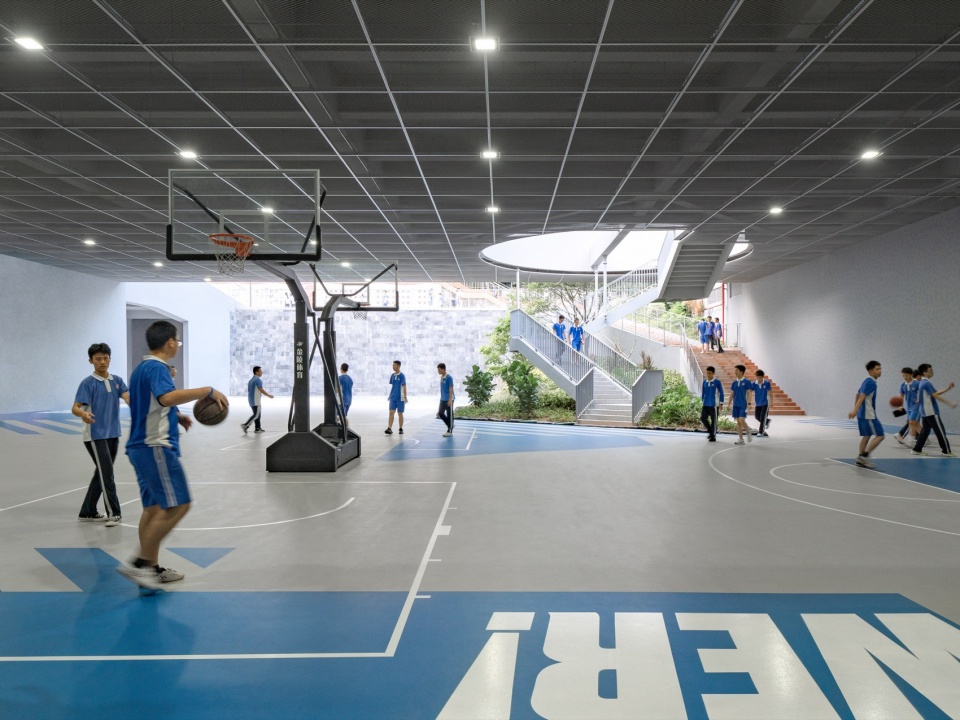 New Sports and Arts Centre of Hongling High School by O office Architects