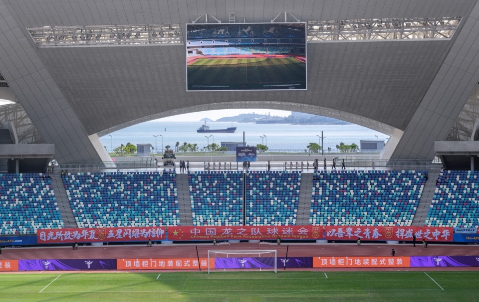 xiamen new sports center egret stadium by china architecture design and research group