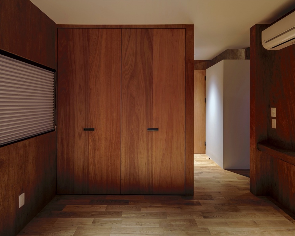 timber framing of 1979 by tsutsumi associates