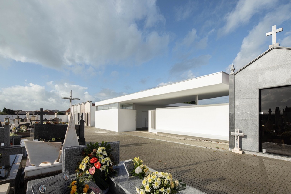 Casa Mortuaria de Oliveirinha Sónia Lopes da Cruz Arquitectura