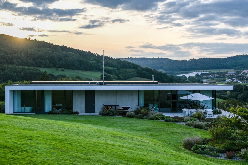 Limitless garden by Atelier Partero