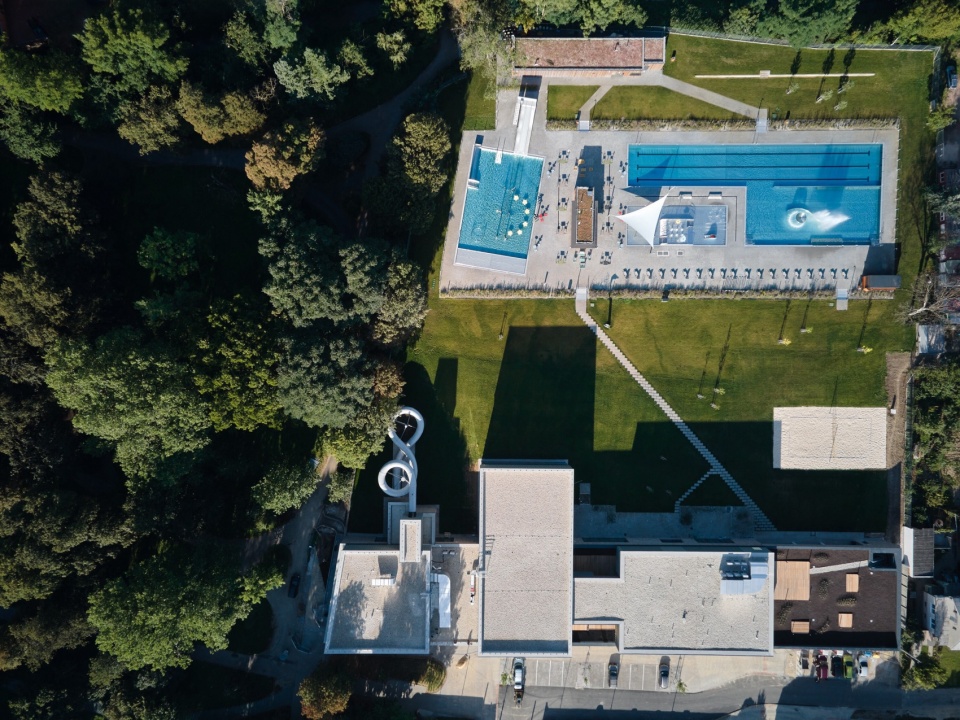 The Aquapark Sport and Relaxation Center by SENAA architekti