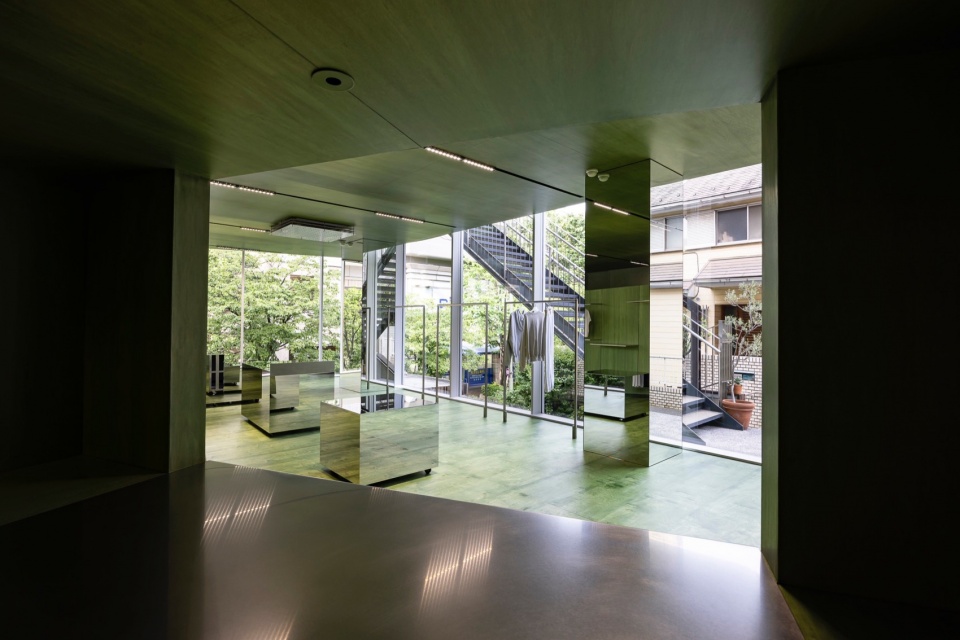 mardi mercredi daikanyama by creative studio unravel