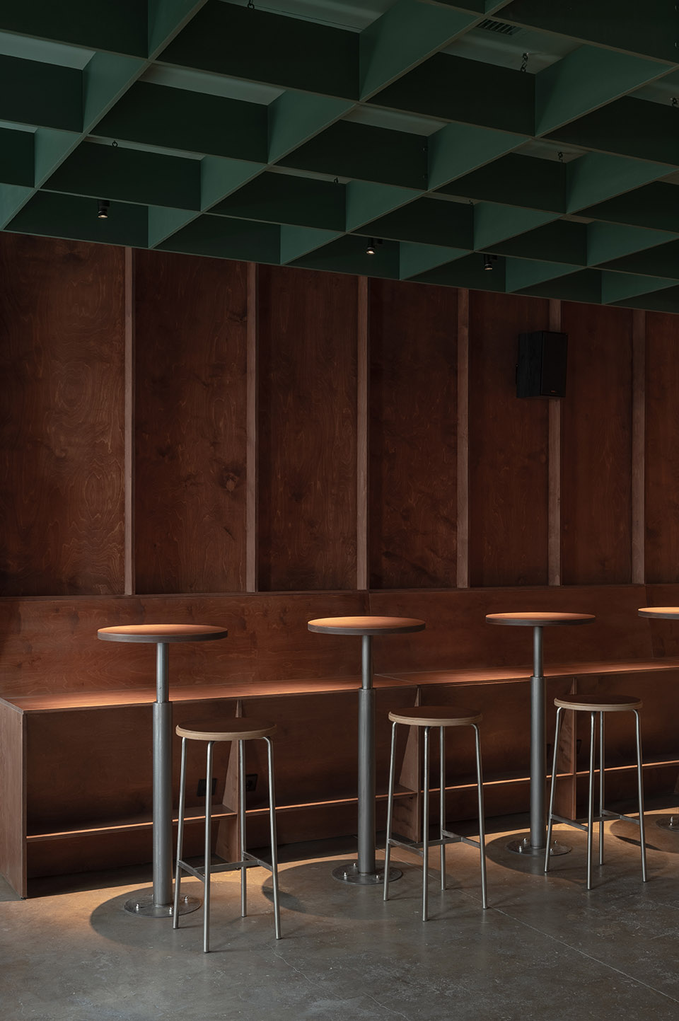 bursa bar by nastia mirzoyan