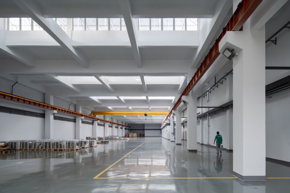 zhejiang zhongda technology office complex by bcbd