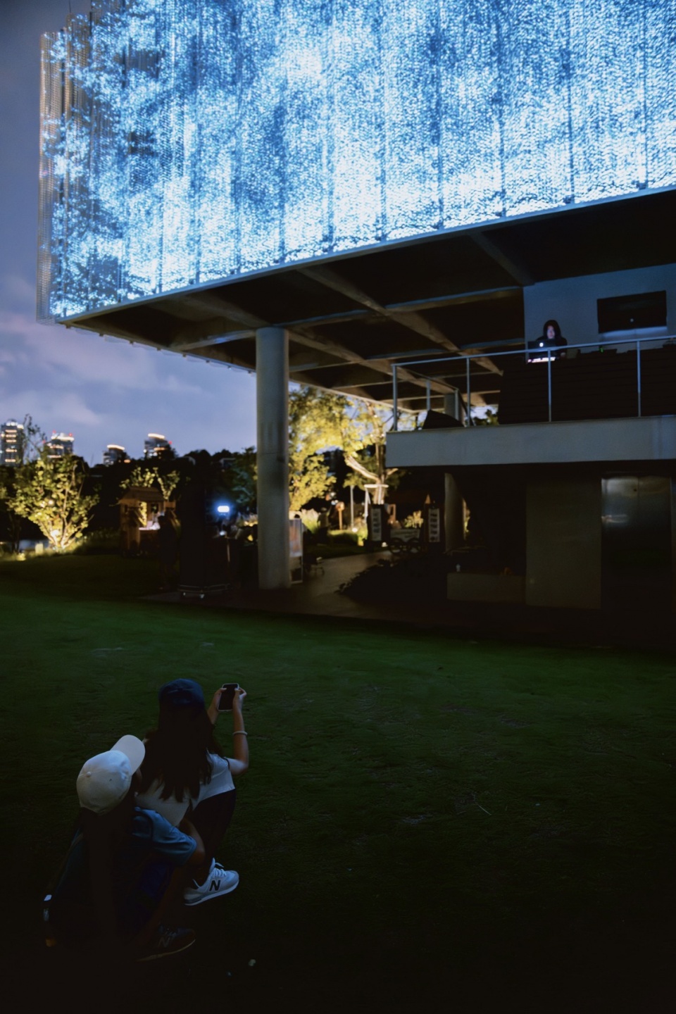 Luxe Lakes CPI SIGHT Art Center China by VARI Design