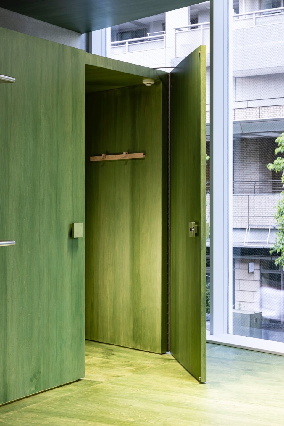 mardi mercredi daikanyama by creative studio unravel