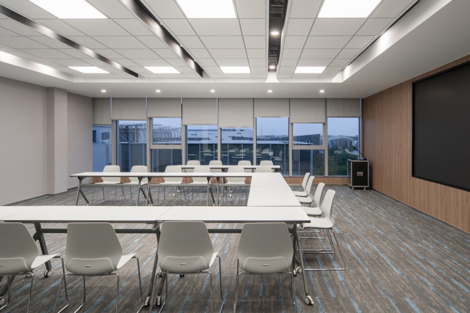 zhejiang zhongda technology office complex by bcbd