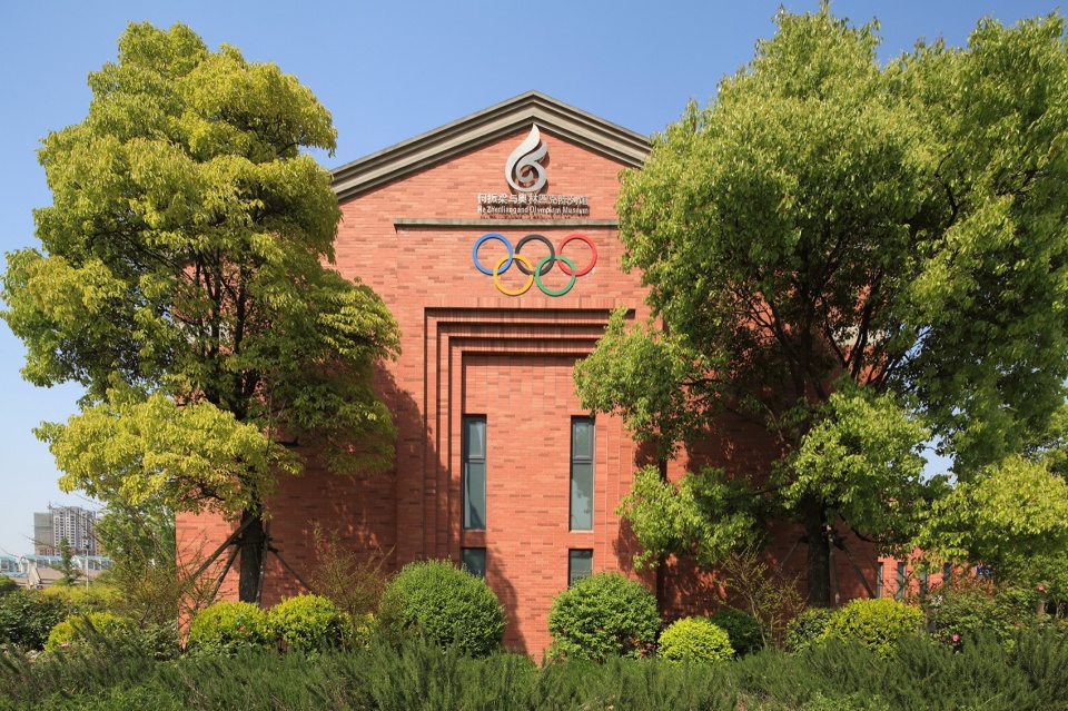 he zhenliang and olympic exhibition hall by nko