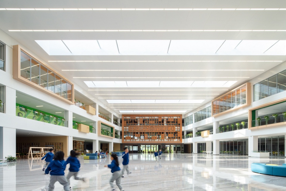 ©PerkinsWill ©ArchExist Chengdu Tianli School