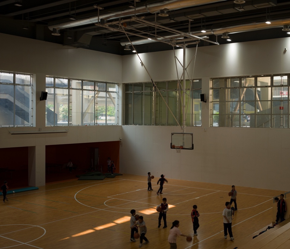 Xianlin Hubei Middle School China by Yanfei Architects