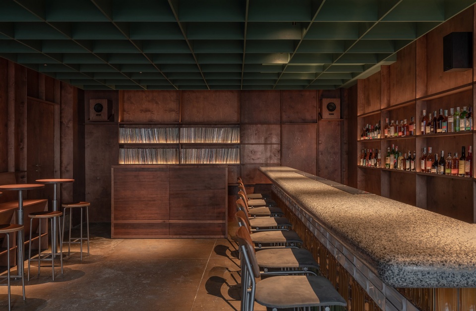 bursa bar by nastia mirzoyan