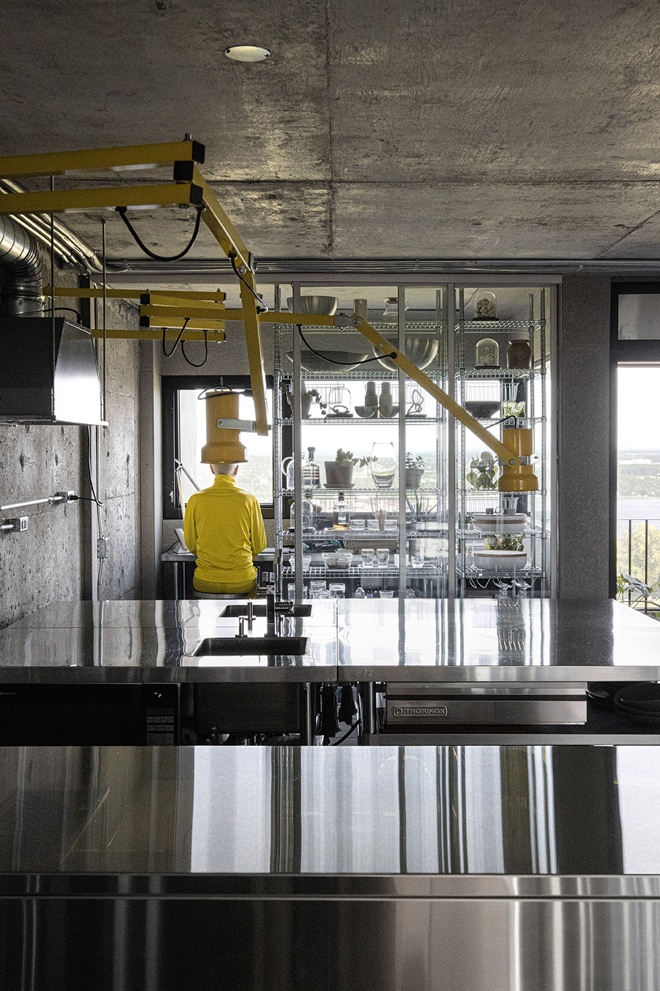 bruj by studio jean verville architectes