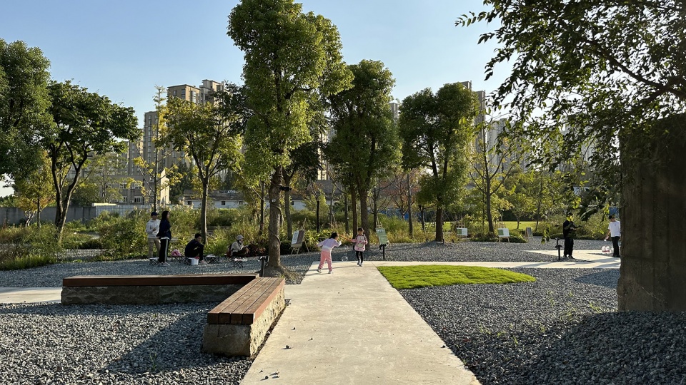 double garden by possibilism design studio