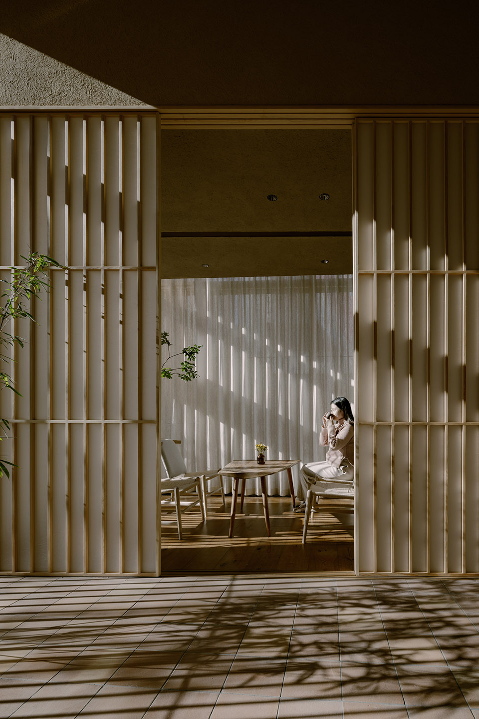 theatre shanjuchajing concept store by kooo architects