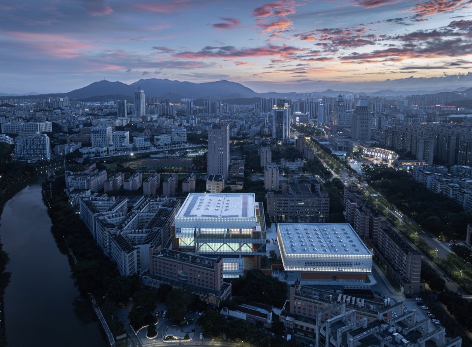 The Wuyi University Comprehensive Gymnasium China by SCAD