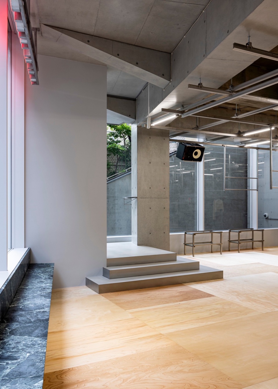 mardi mercredi daikanyama by creative studio unravel