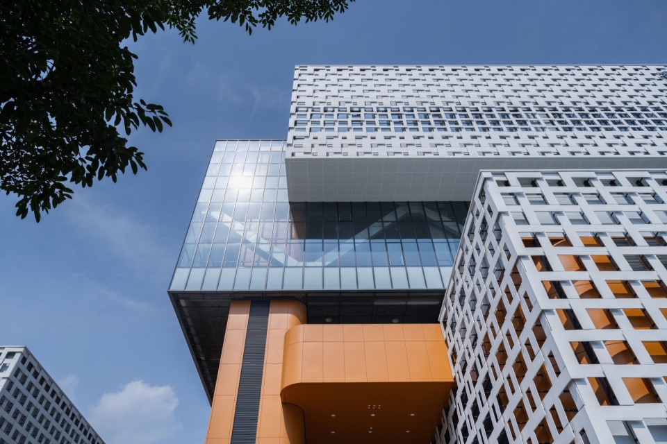 The Wuyi University Comprehensive Gymnasium China by SCAD