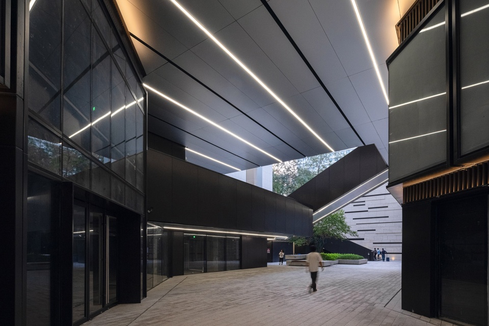 research institute of tsinghua university in shenzhen by capol international