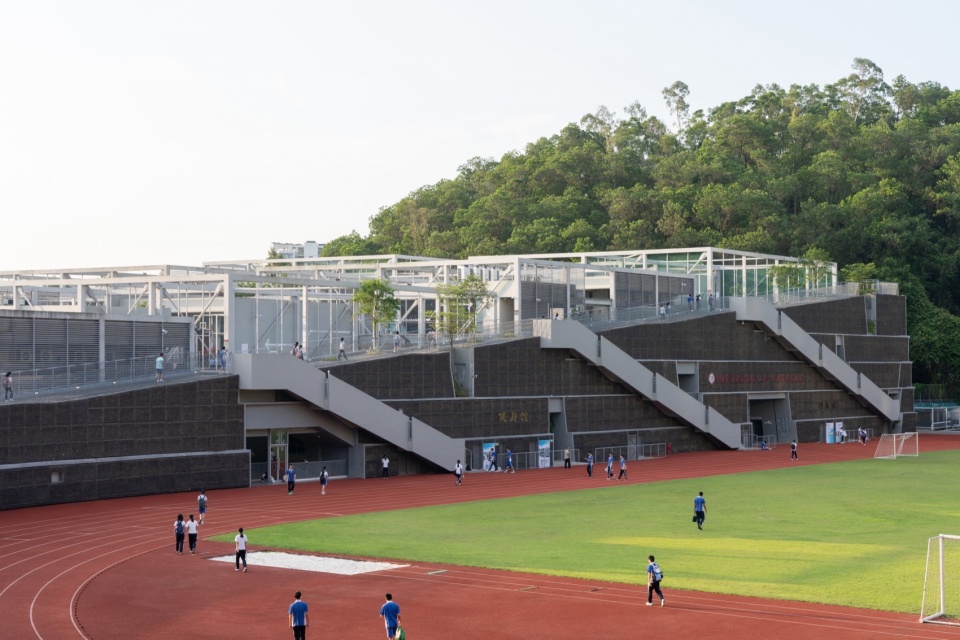 New Sports and Arts Centre of Hongling High School by O office Architects