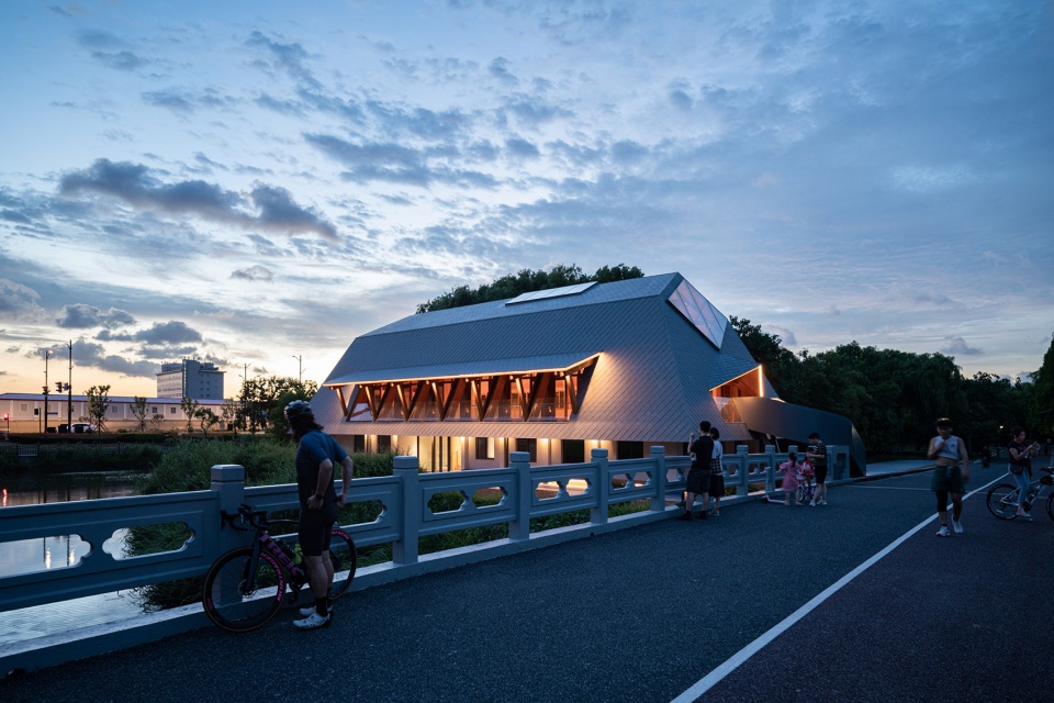 service station of changning by atelier z