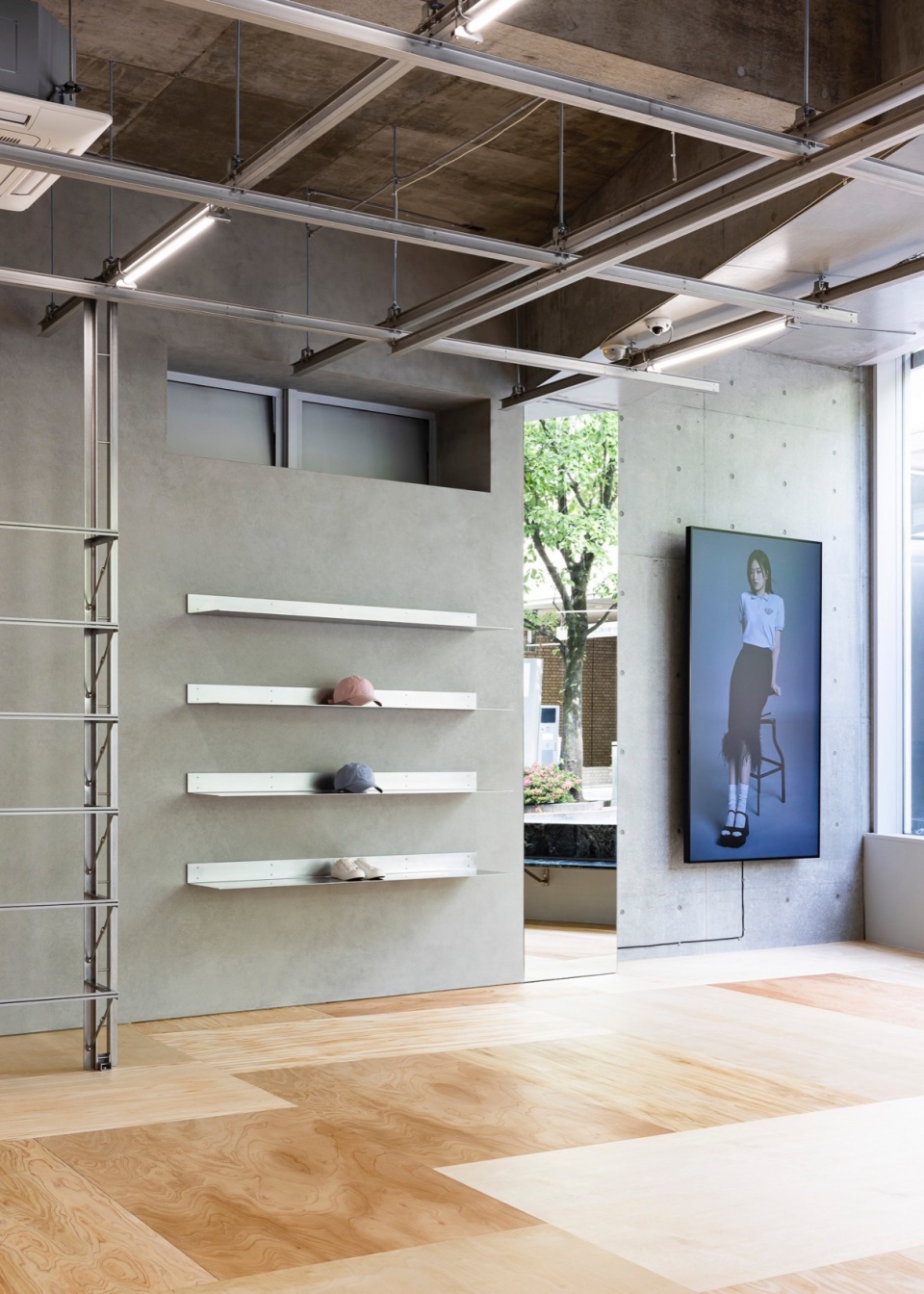 mardi mercredi daikanyama by creative studio unravel