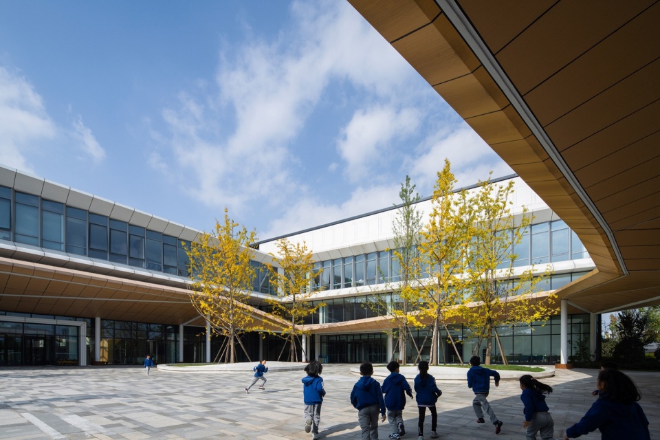 ©PerkinsWill ©ArchExist Chengdu Tianli School