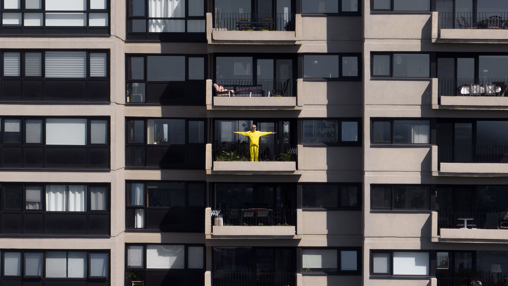 bruj by studio jean verville architectes