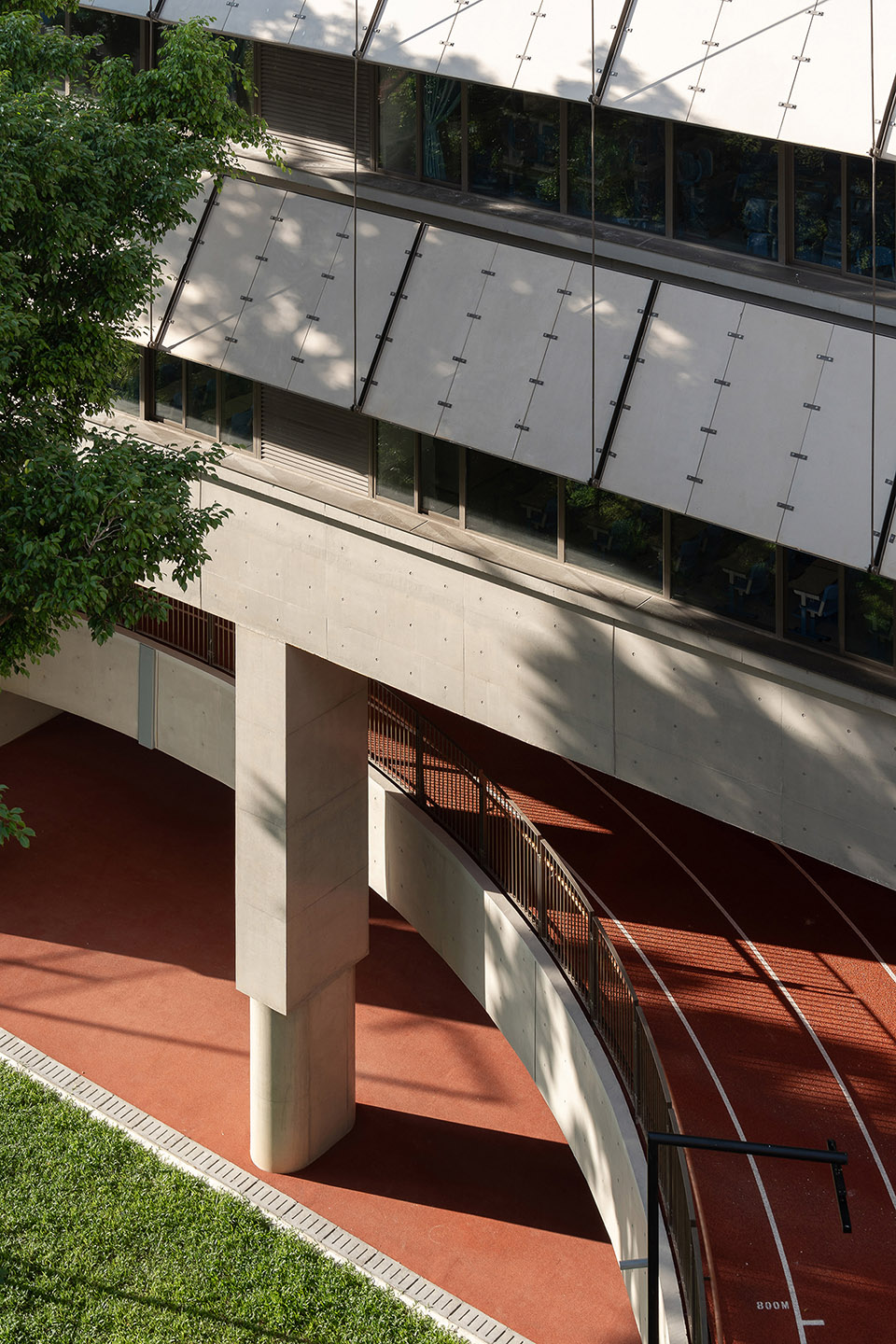 lai yuen foreign language primaray school by vector architect