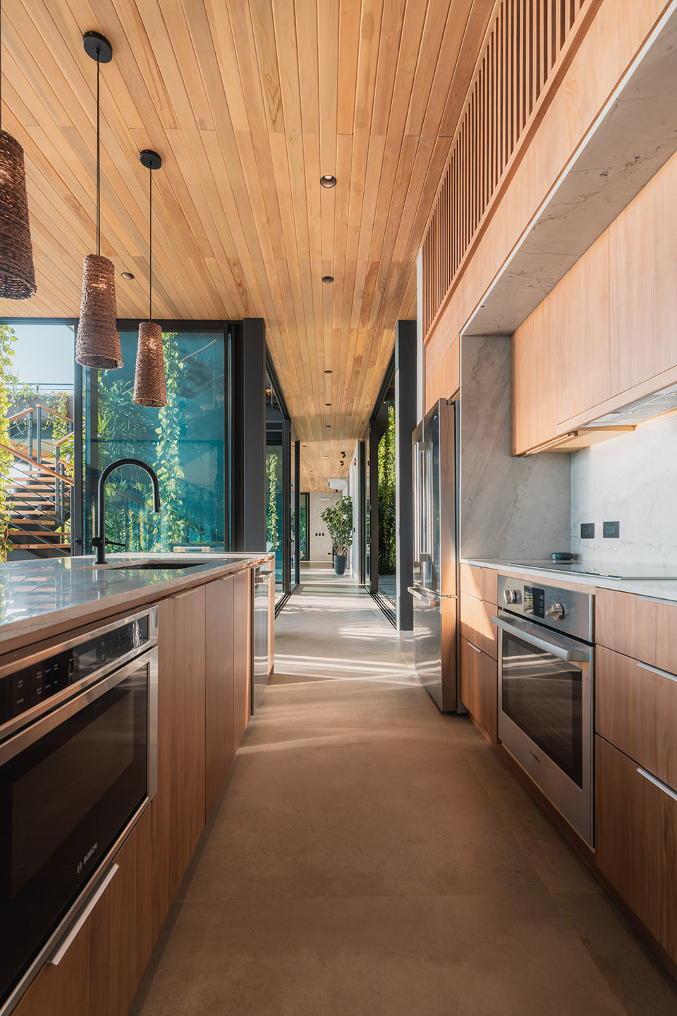 cascada de luz by studio saxe