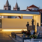 Oliveirinha墓地建筑，葡萄牙 / Sónia Cruz Arquitectura