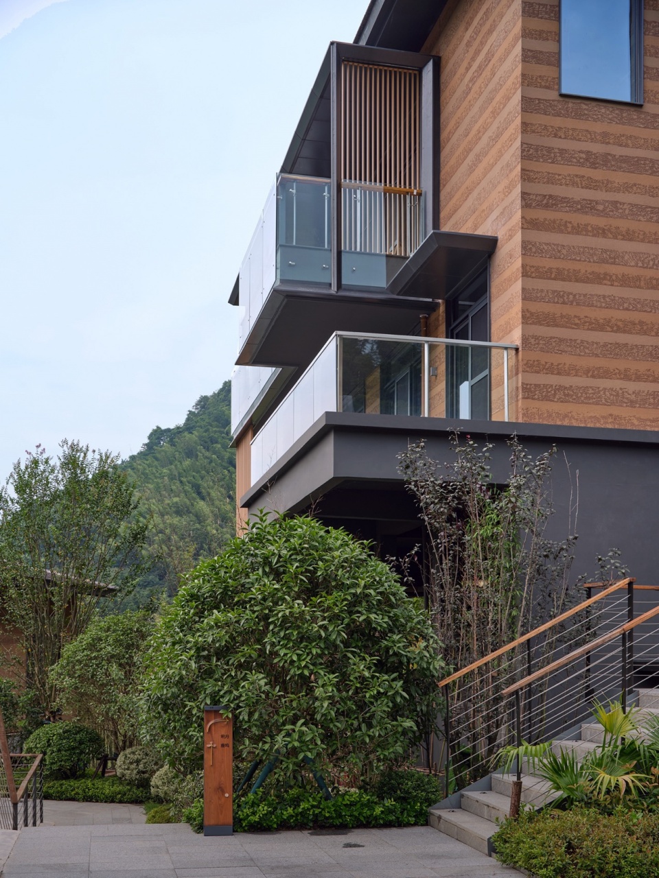 MingYueChuan Infully Yunsu Hot spring Hotel