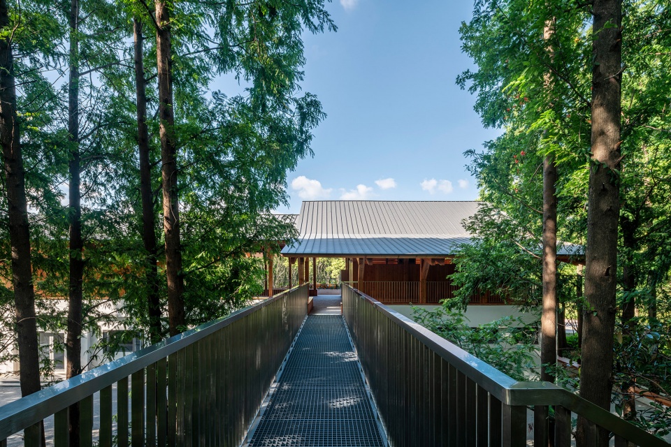 service station of changning by atelier z