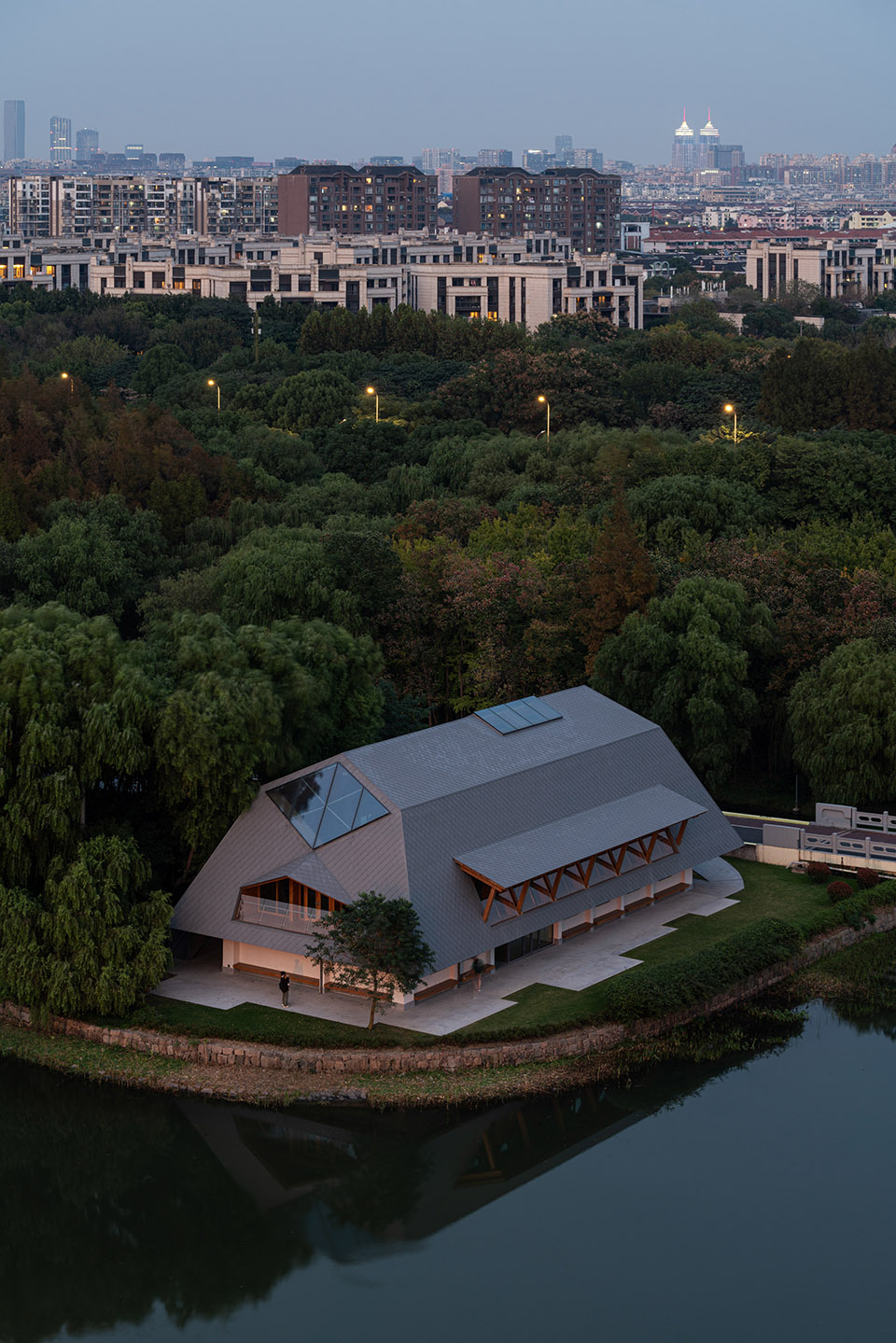 service station of changning by atelier z