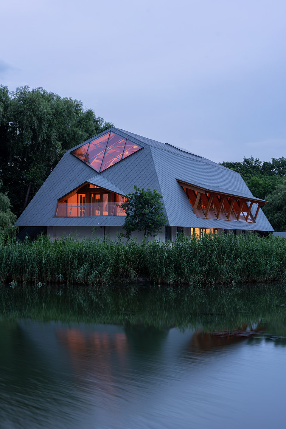 service station of changning by atelier z