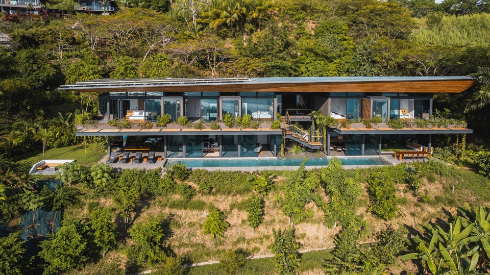 cascada de luz by studio saxe