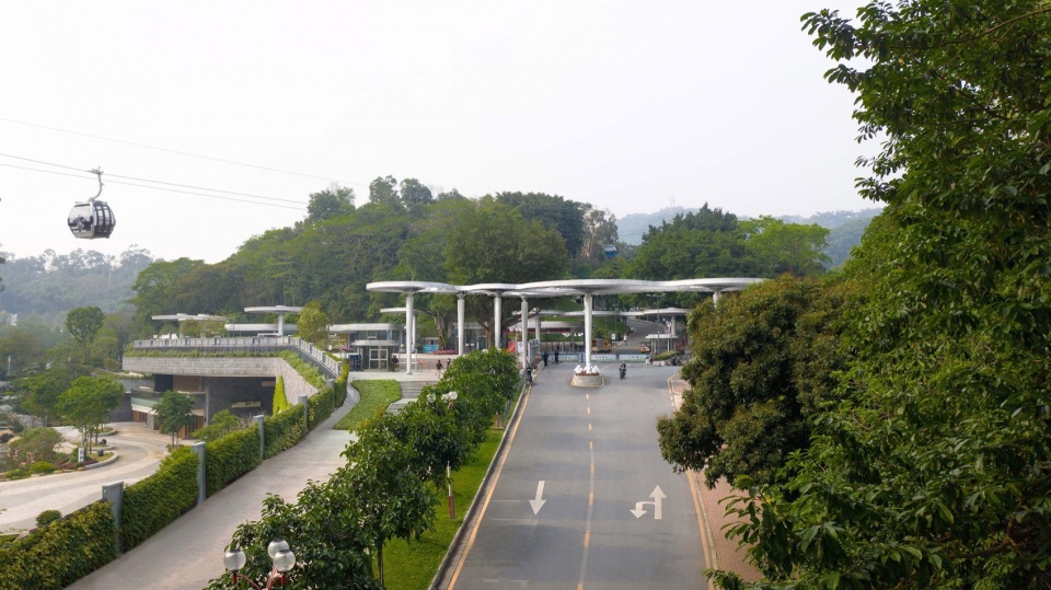 入口人车分流 yunshan road south distribution square of baiyun mountain