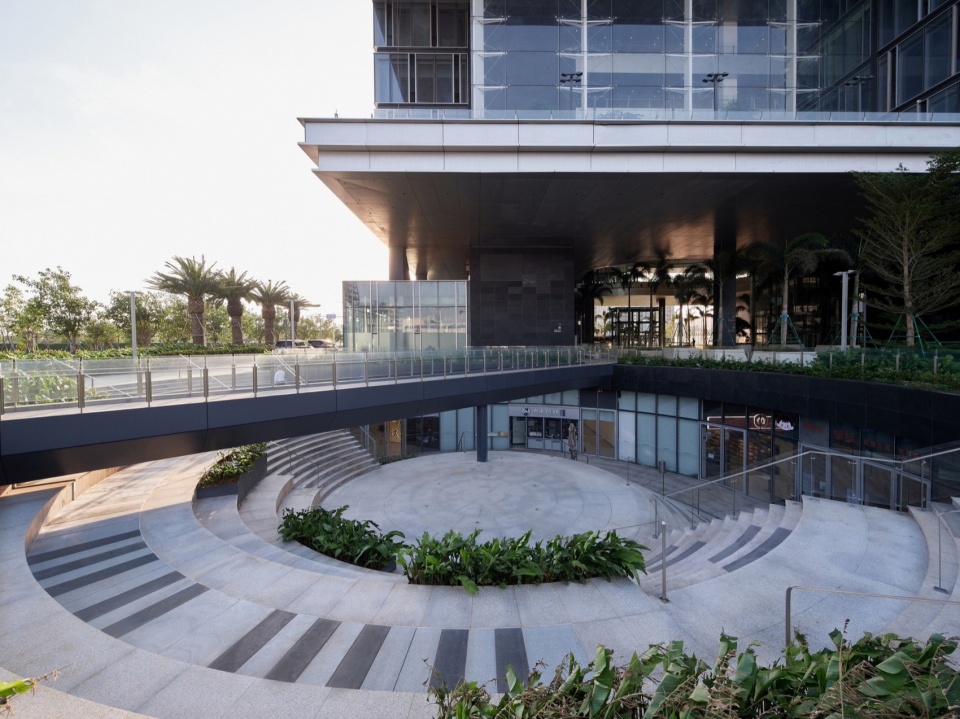 Hainan Energy Trading Building ©MLee Studio