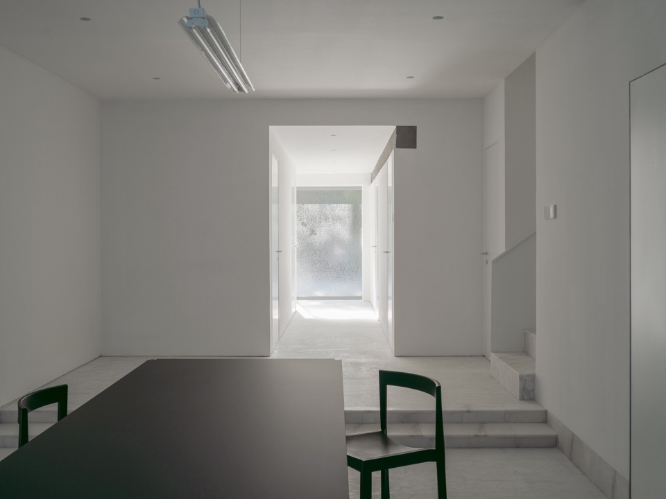BF meetingdining area hongqing office renovation by atelier siyu