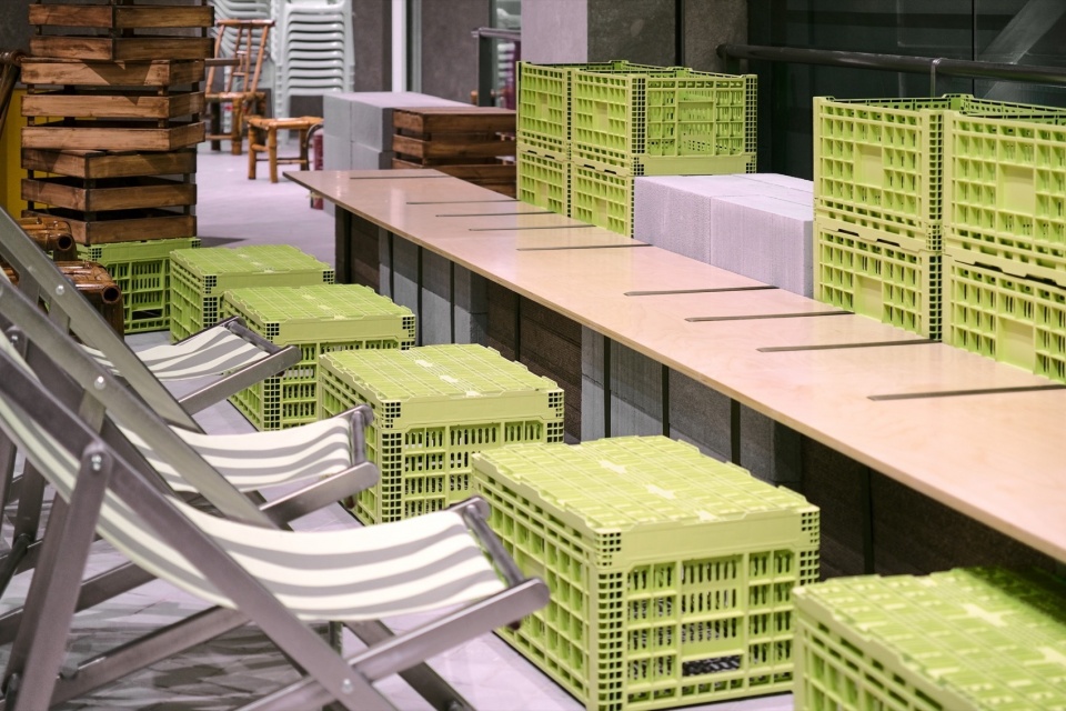 © Ray gogoego trend supermarket by wing design