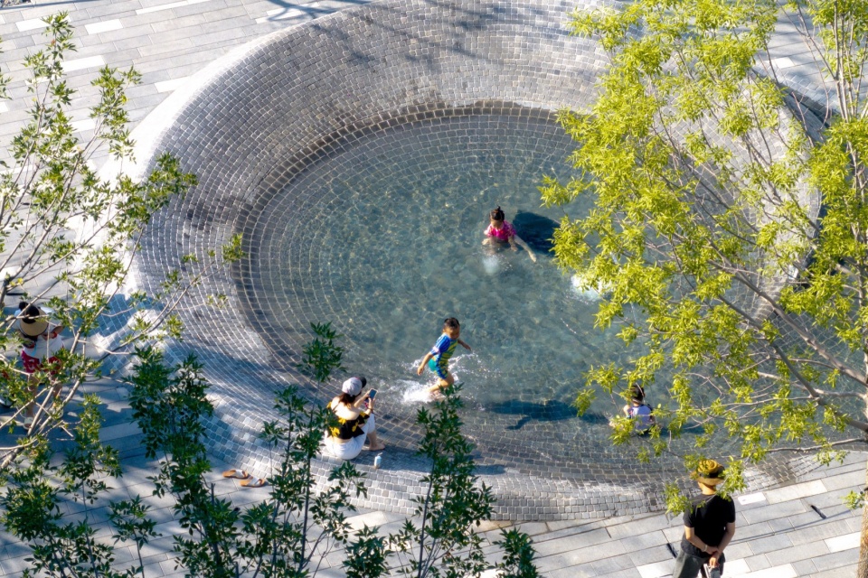 林下溪流蜿蜒 聚水为潭2 ©ChillShine丘文三映