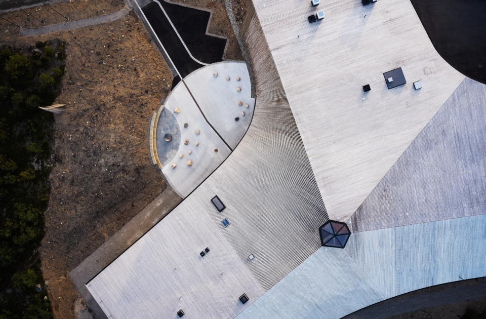New cultural and educational hub Coarvematta by Snohetta