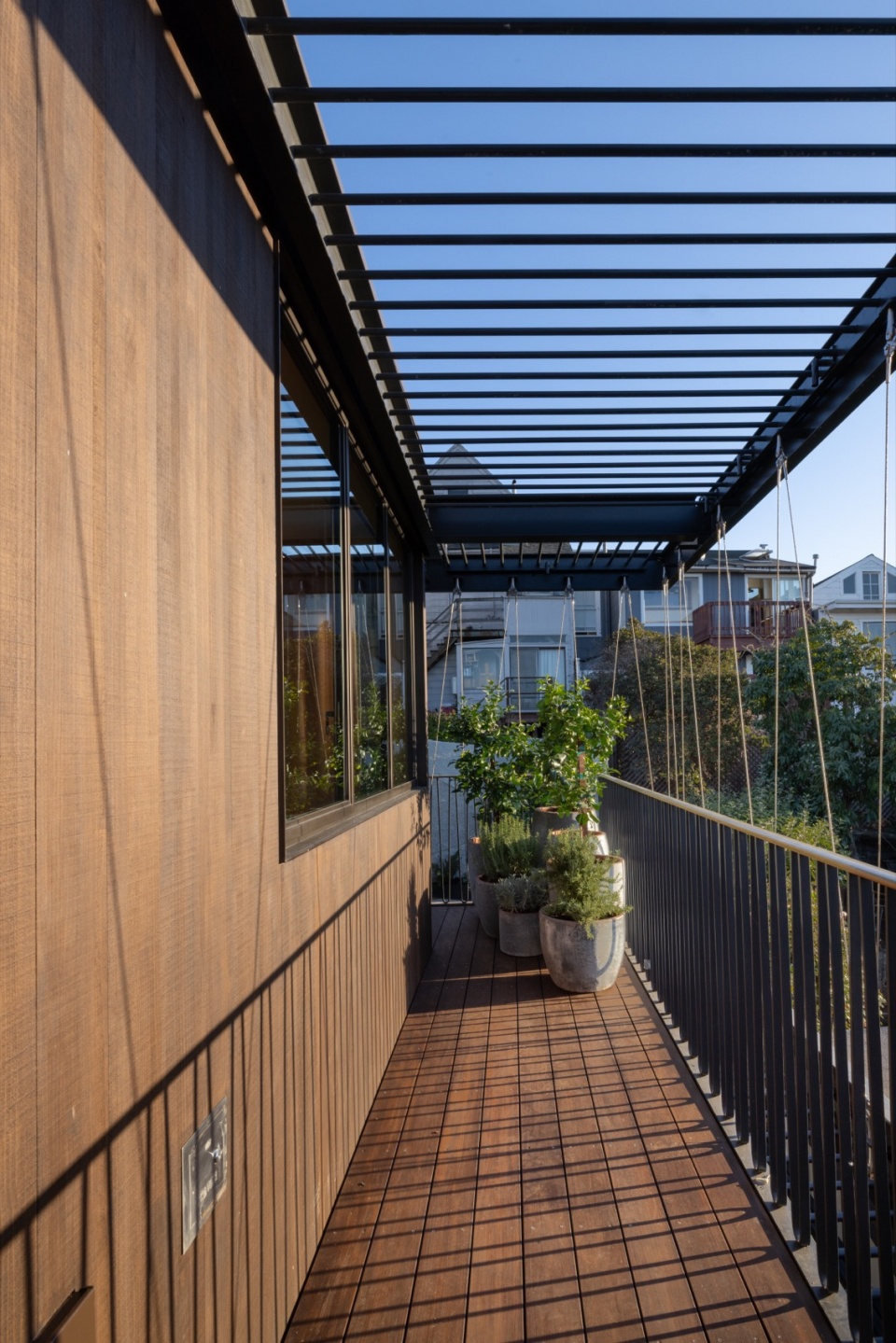 house aspetto by medium plenty