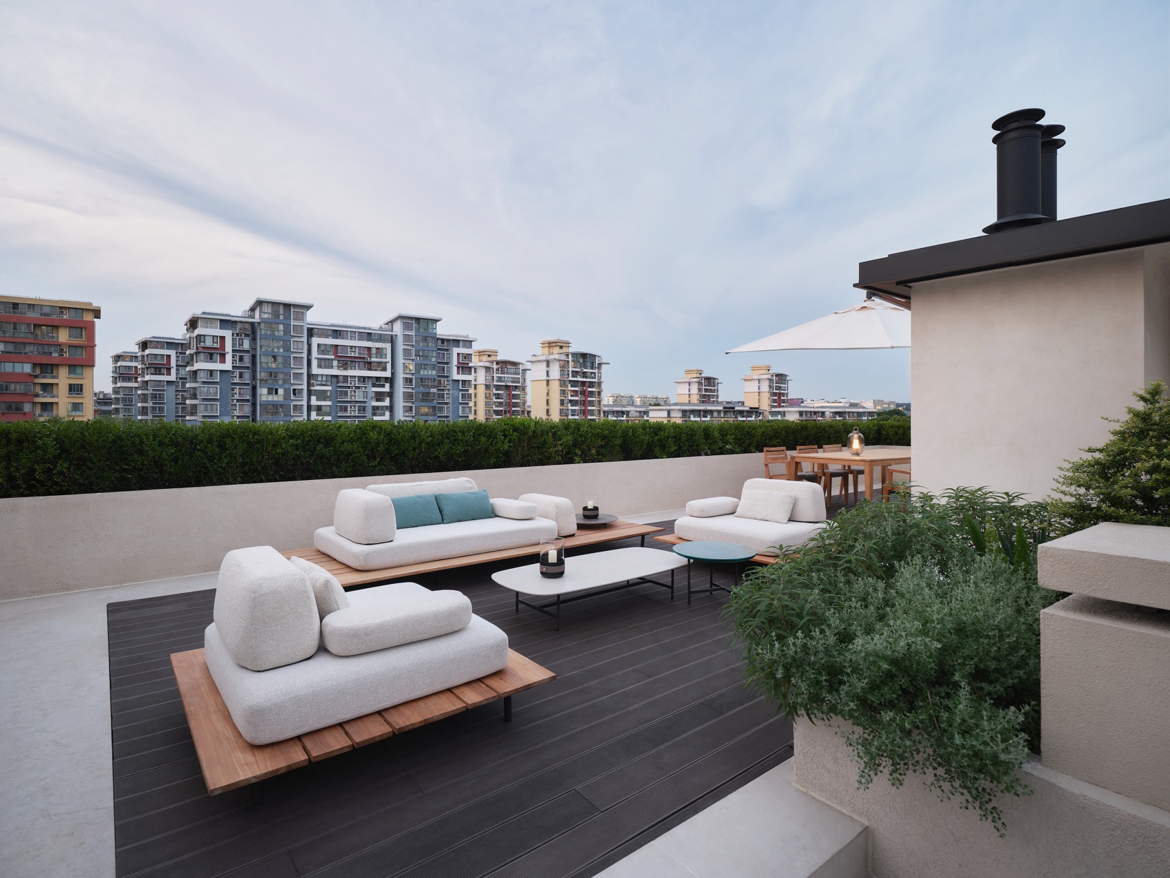 Stunning Ht Designer Nordic Office Space image