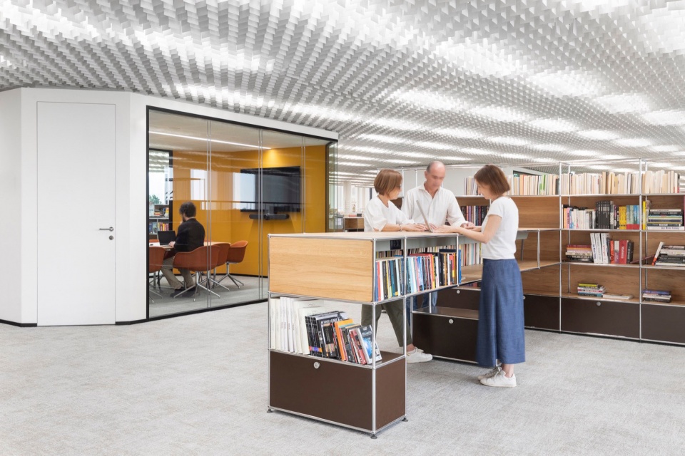 MONDADORI S WORKSPACE CRA