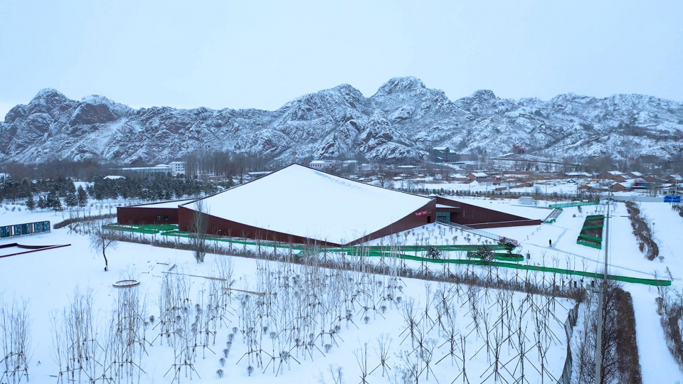 hongshan ehibition center by hzyly