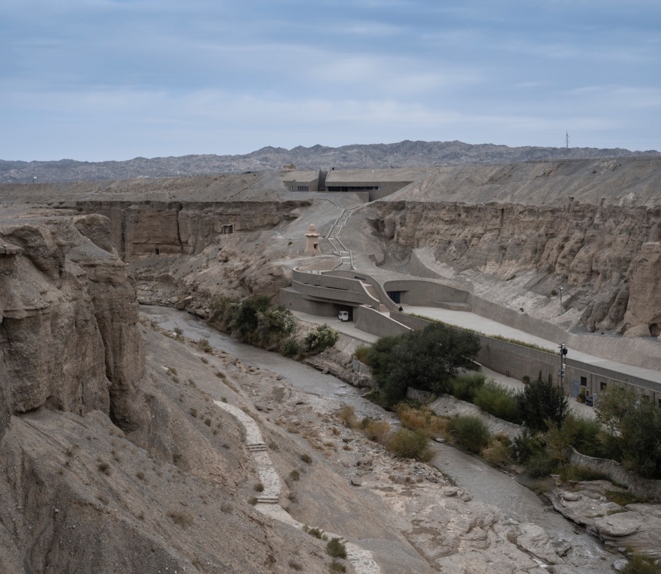 Gansu Guazhou Yulin Grottoes Visitor Reception Center by 9 Town Design Studio for Urban Architecture