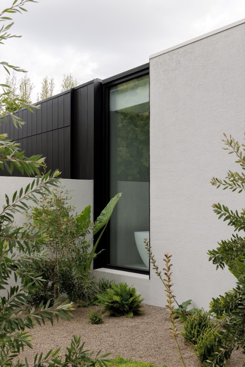 Kew House by Emma Tulloch Architects