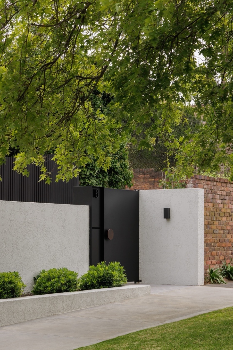 Kew House by Emma Tulloch Architects