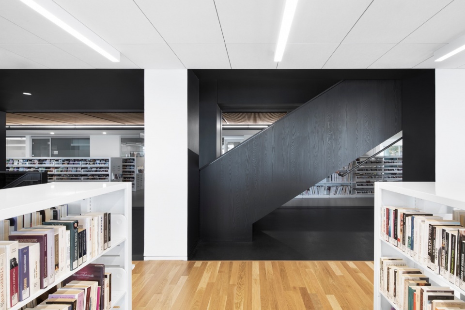 Expansion of the T A St Germain Library by ACDF Architecture